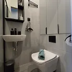 Near Airport, Free Parking Appartement *